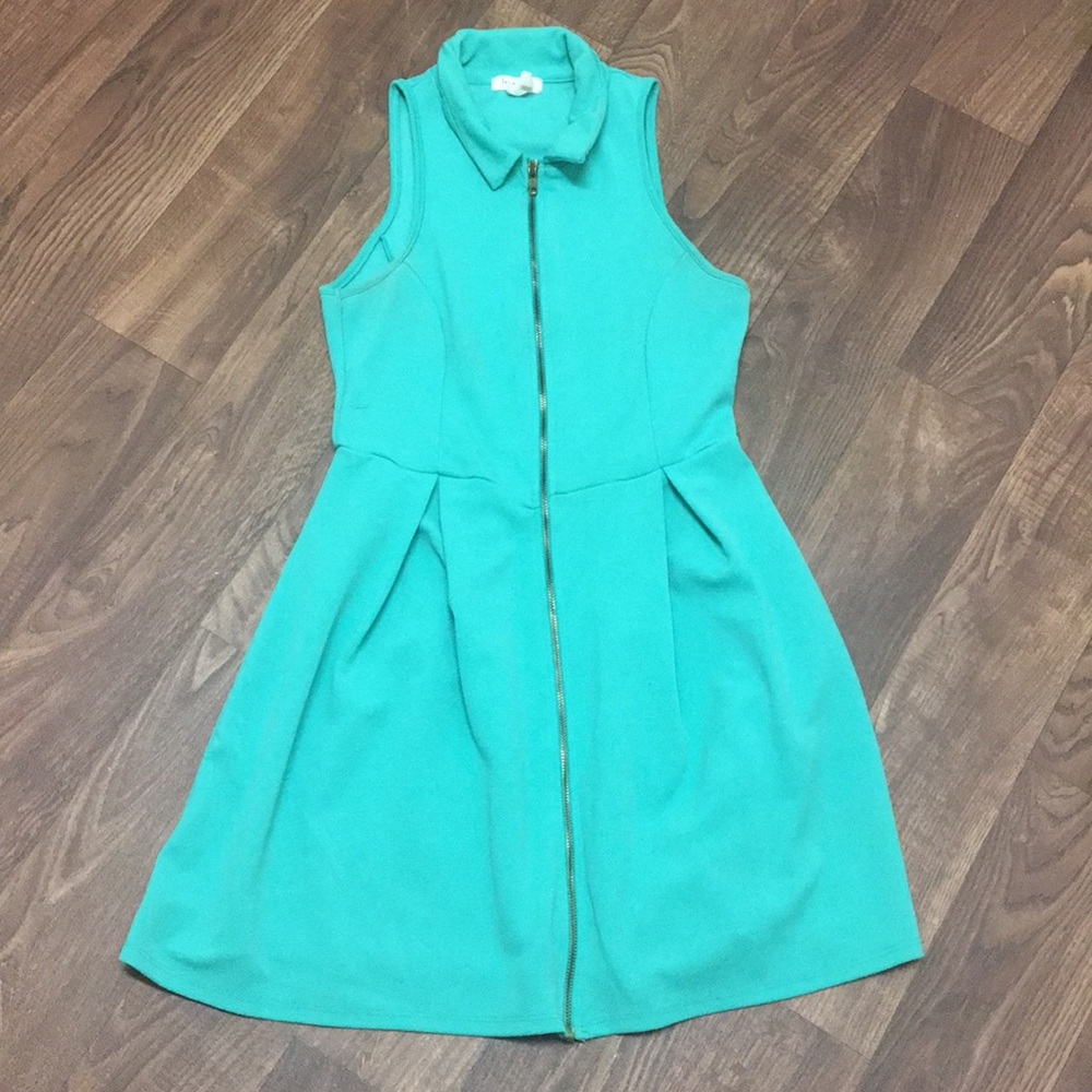 Love J women’s Sleeveless dress